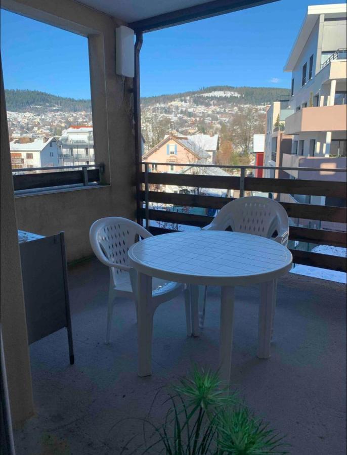 Magnifique T3 Avec Balcon Vue Montagne , Plein Centre Et Proche Du Lac เฌราร์แมร์ ภายนอก รูปภาพ